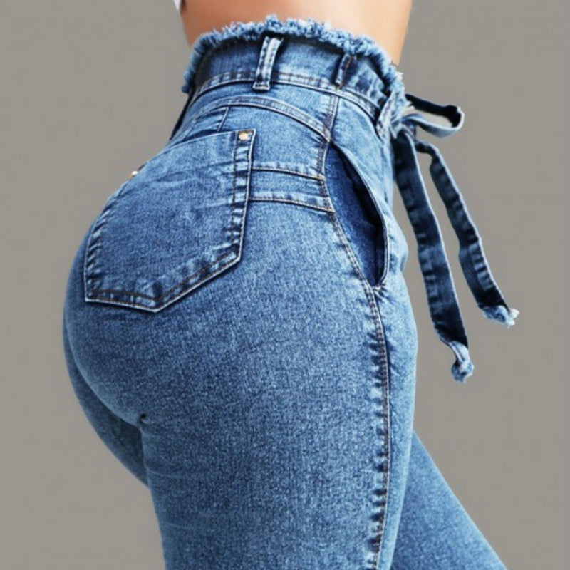 Curvy Fitted Fringed Jeans